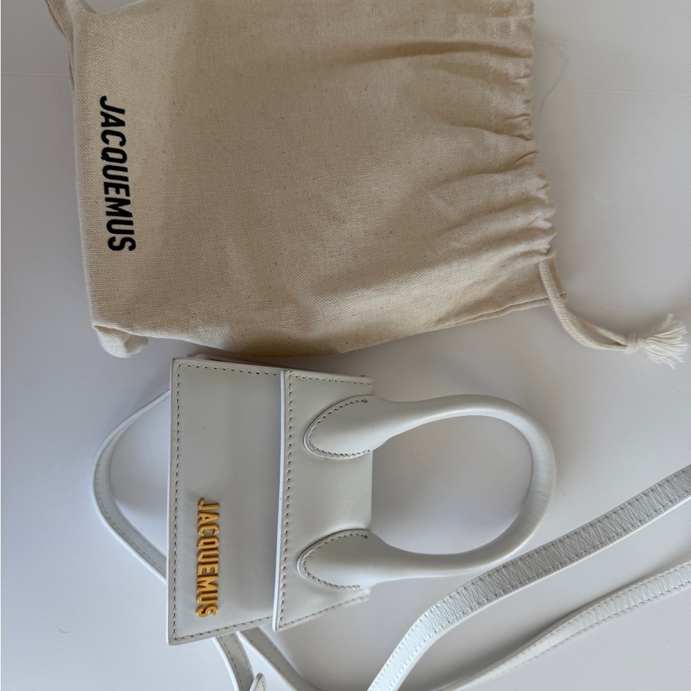 Jacquemus White Card Holder with Gold Accents